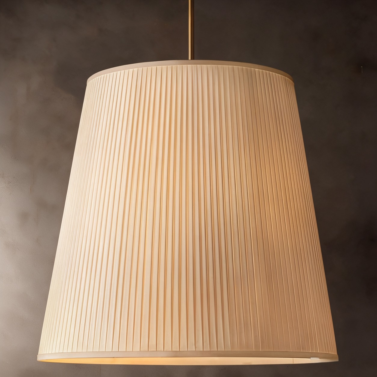 LILLIAN Pleated Barrel Pendant 30