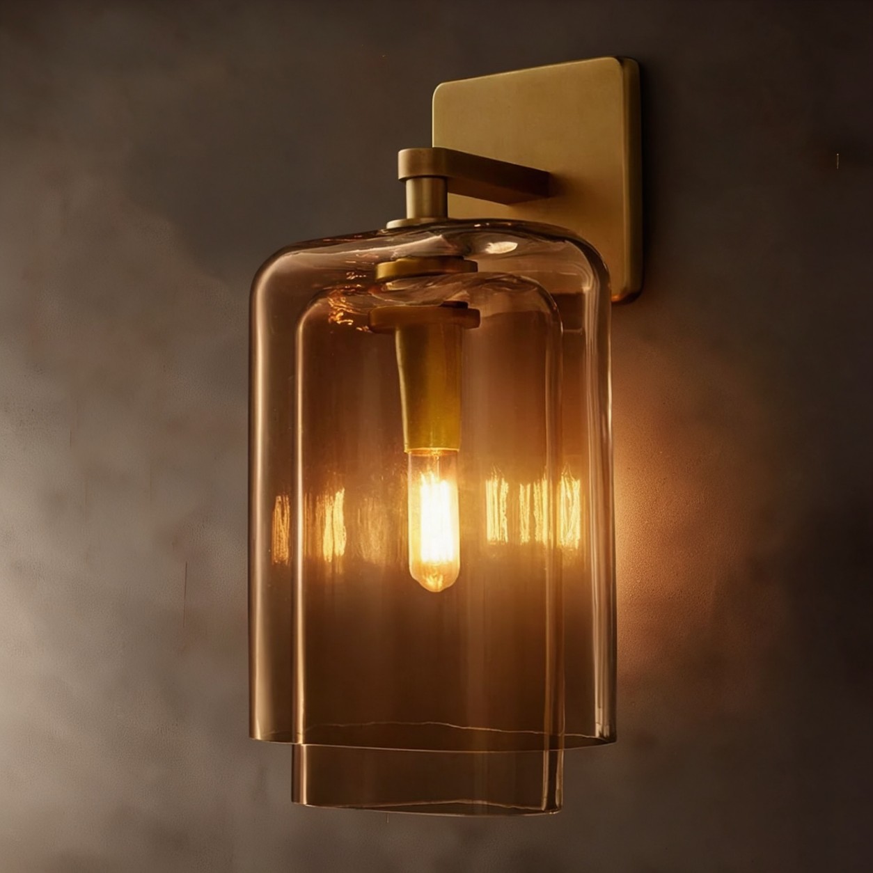 ELARA AMBER GLASS SCONCE 14
