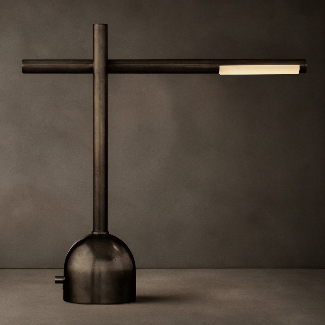 ROSALIND TASK TABLE LAMP - WBERT HOME