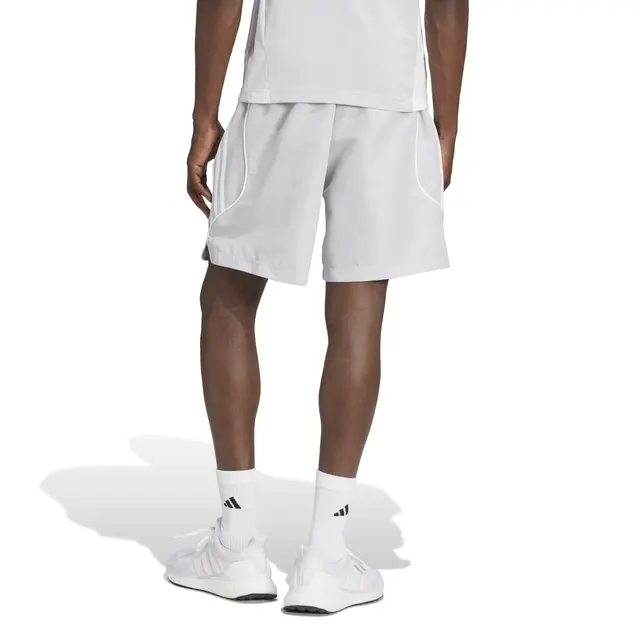 Herren Real Madrid 2025/26 Urban Purist Shorts