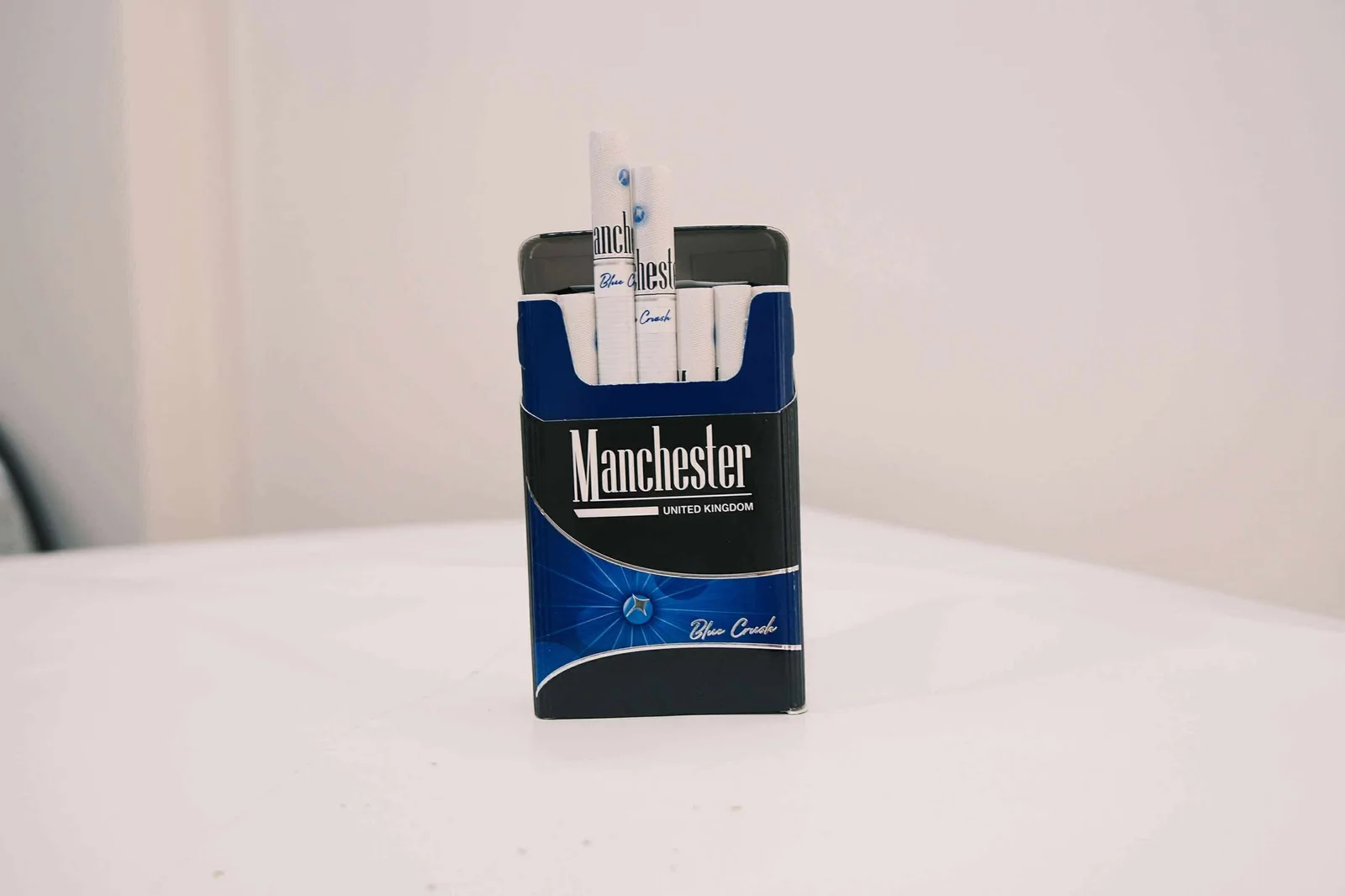 Manchester Blue Crush Menthol cigarettes x 10pack - Manchester
